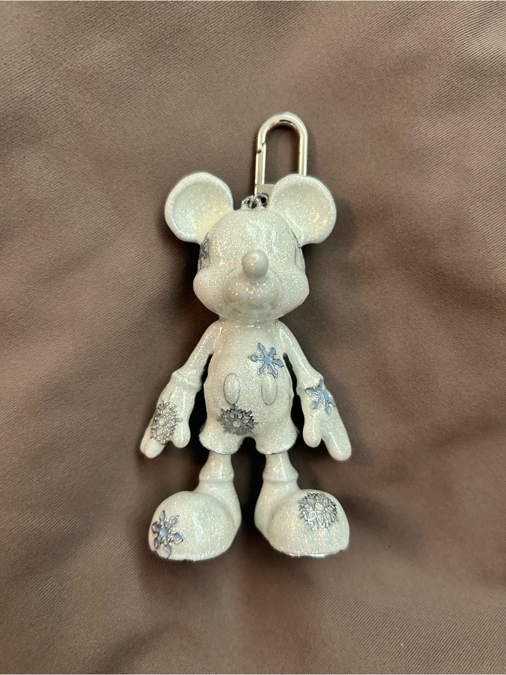 BaubleBar White Glitter Mickey Keychain with Silver Snowflake Accents
